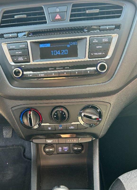 Hyundai i20 1.1 CRDi 12V 5P PER NEOPAT-GARANZIA-KM CERTIFIC