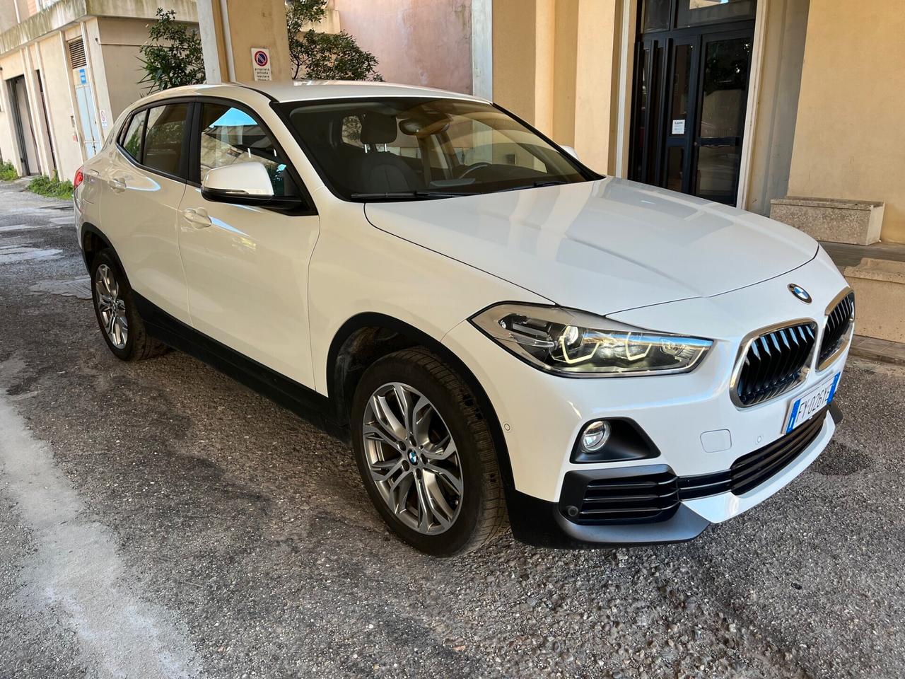 Bmw X2 sDrive18d Business-X