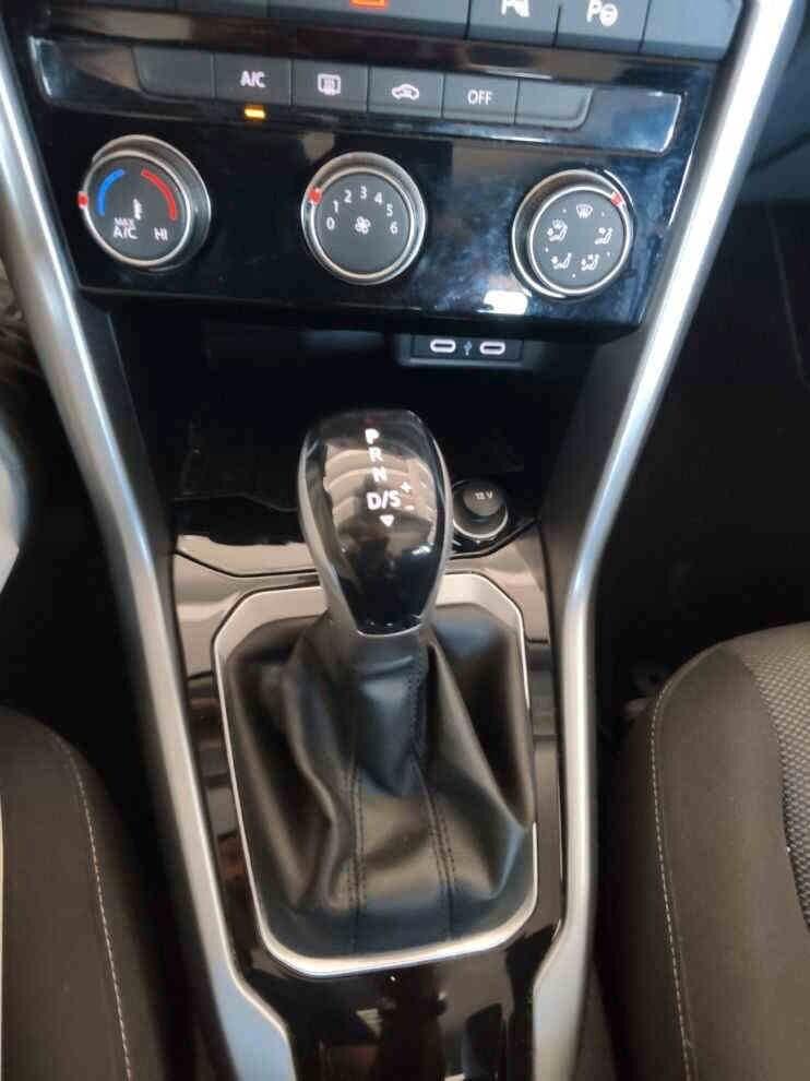 Volkswagen T-Roc 2.0 TDI SCR 150 CV DSG Style ( IN ARRIVO )
