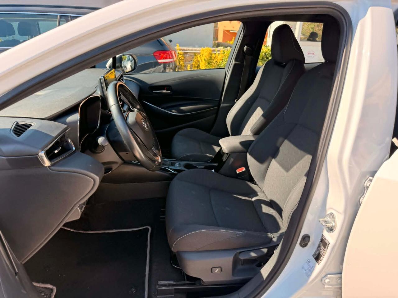 Toyota Corolla 1.8 Benz/Ibrida OK Neopatentato