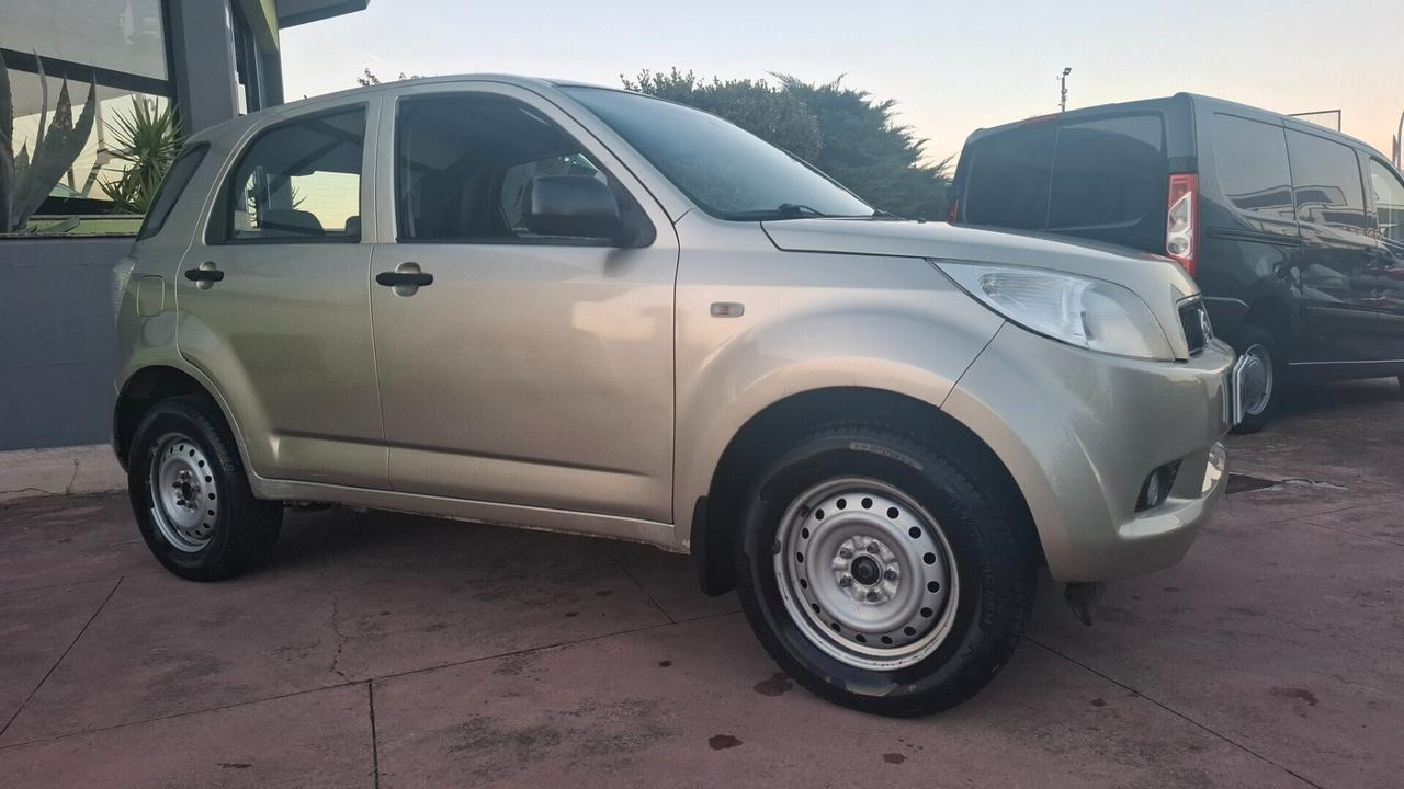 Daihatsu Terios 1.5 4WD Hiro Green Powered-GPL DELLA CASA