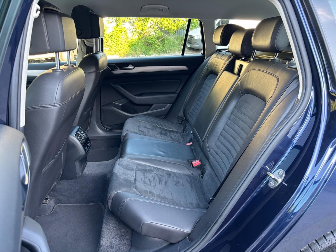 VW PASSAT VARIANT 2.0TDI 150cv HIGHLINE PERFETTA