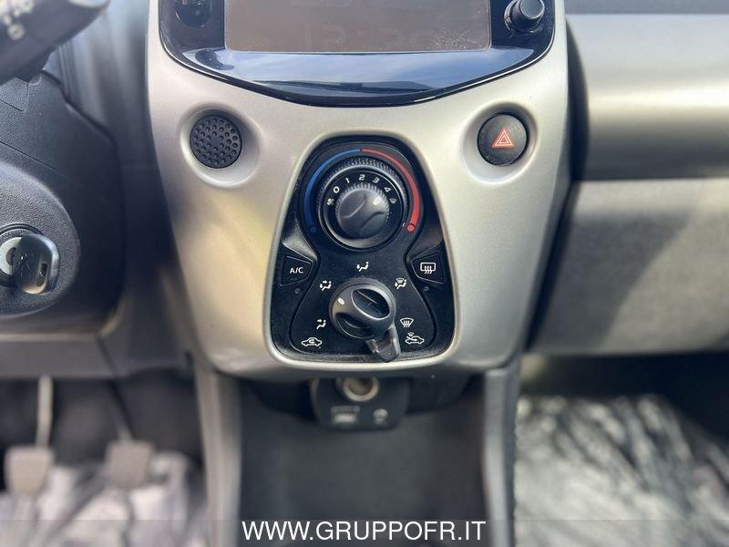 Peugeot 108 VTi 68 5 porte Allure TOP!