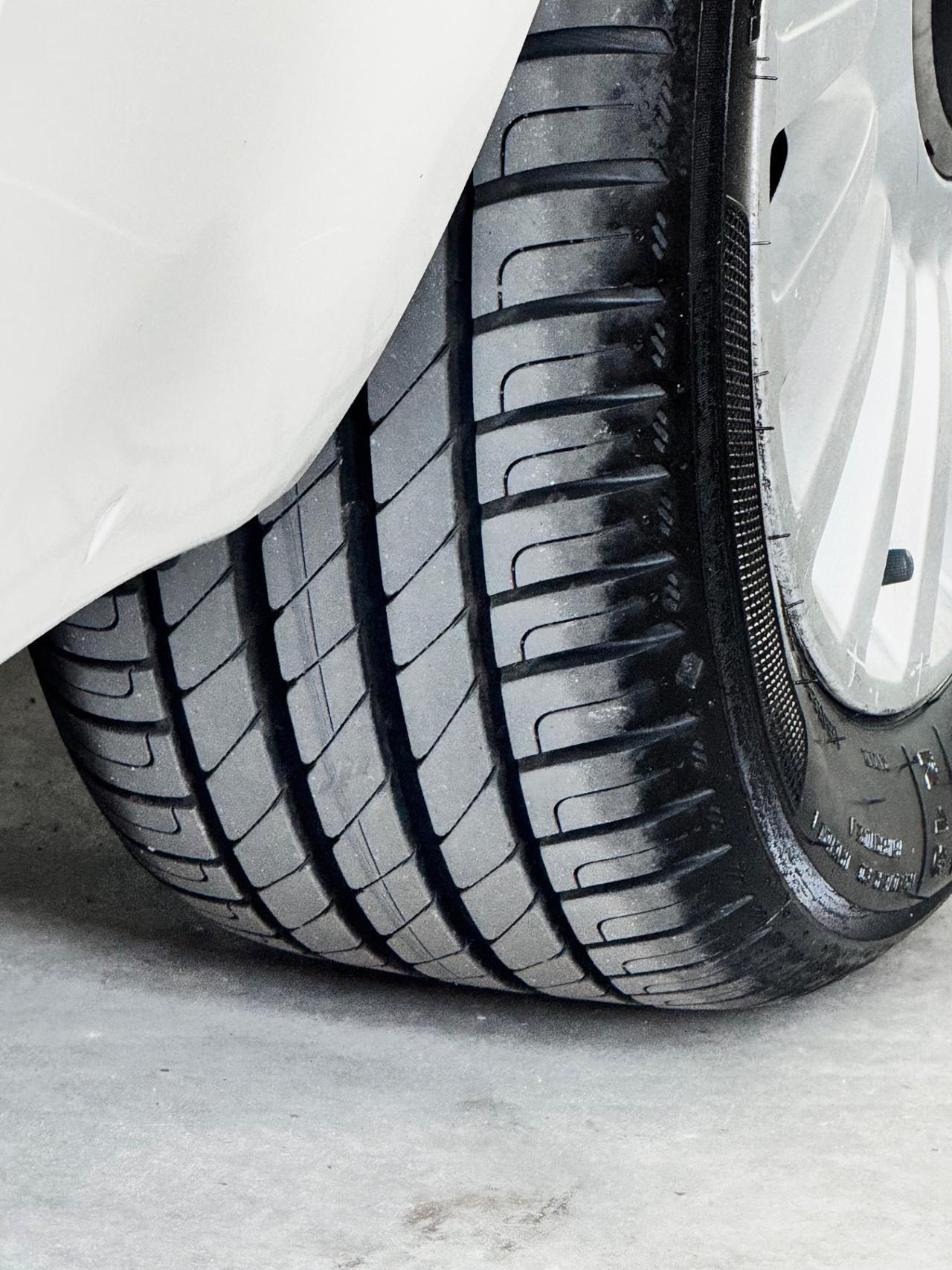Fiat 500 1.2 Lounge ideale per neopat garanzia 12 mesi