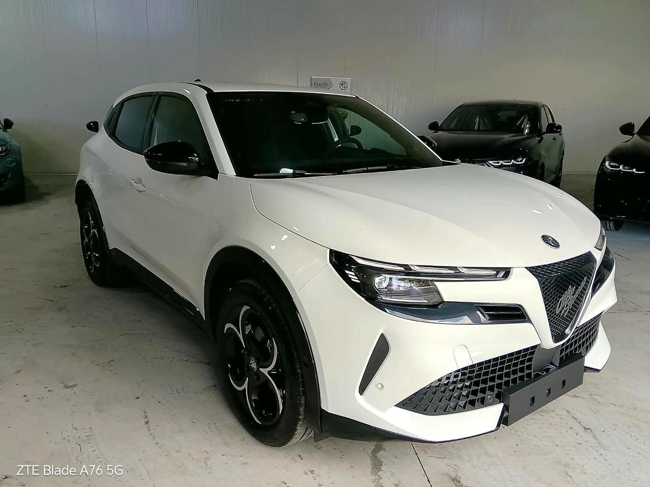 Alfa Romeo Junior Hybrid 1.2 Sprint 145CV