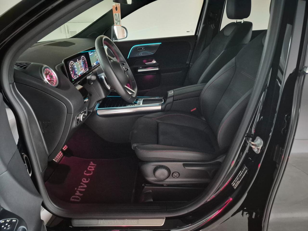 Mercedes-benz GLA 200 d AMG Line 8G-DCT LUCI AMBIENTE KEYLESS LED NAVI