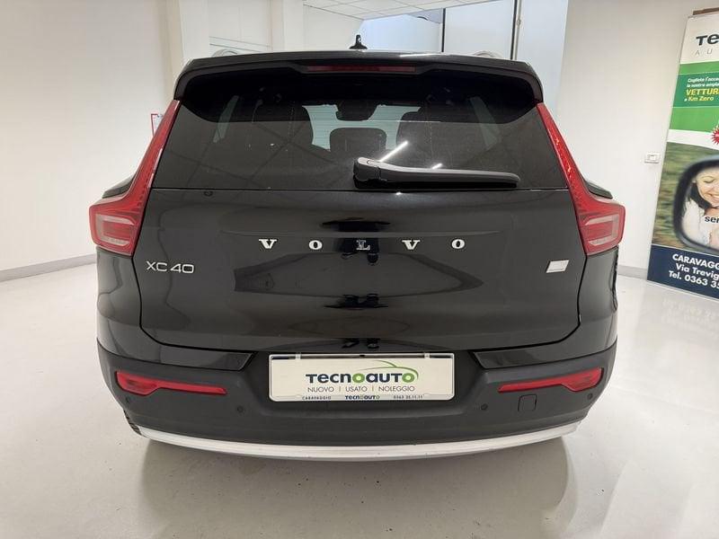 Volvo XC40 Recharge T4 Plug-in Hybrid auto Recharge Core