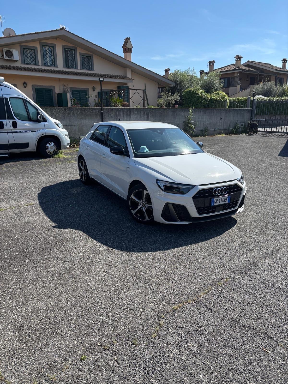 Audi A1 SPB 30 TFSI S tronic line edition