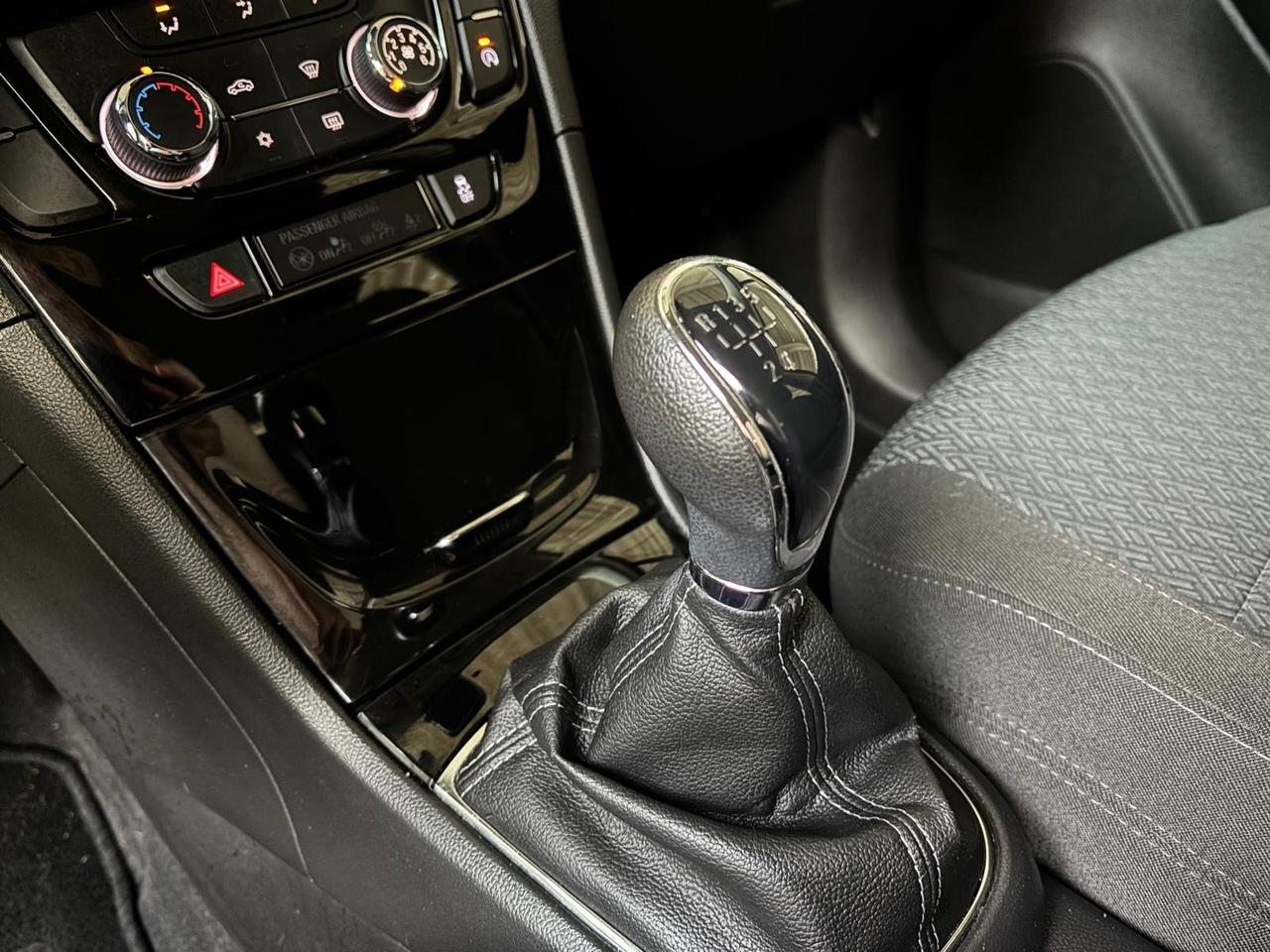 Opel Mokka X 1.6 Ecotec 115CV 4x2 Start&Stop b-Color