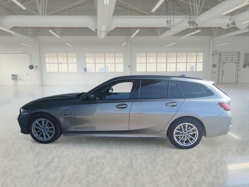 BMW 320 TOURING AUTO STATION WAGON