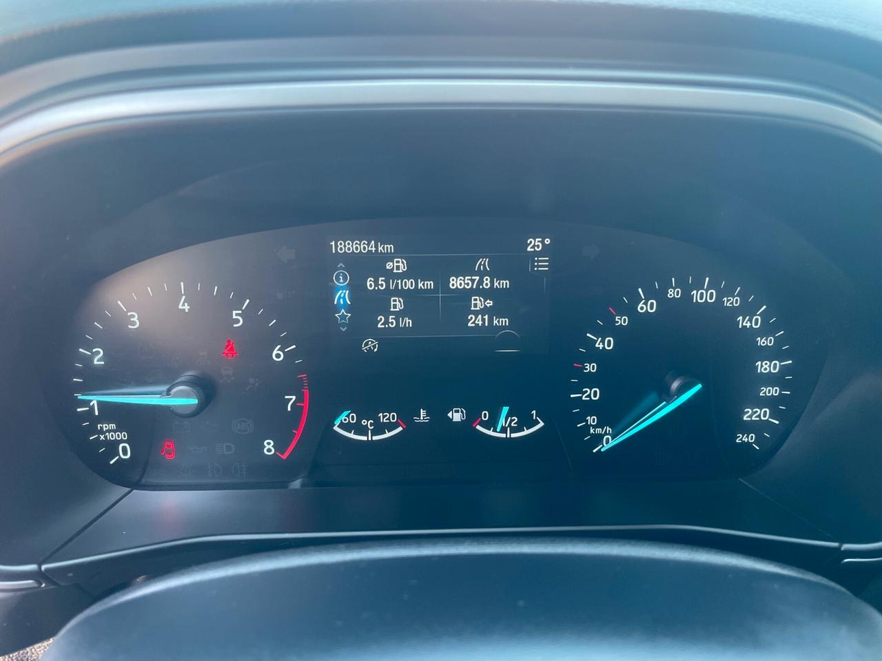 Ford Focus 1.0 EcoBoost Hybrid 125 CV SW Business