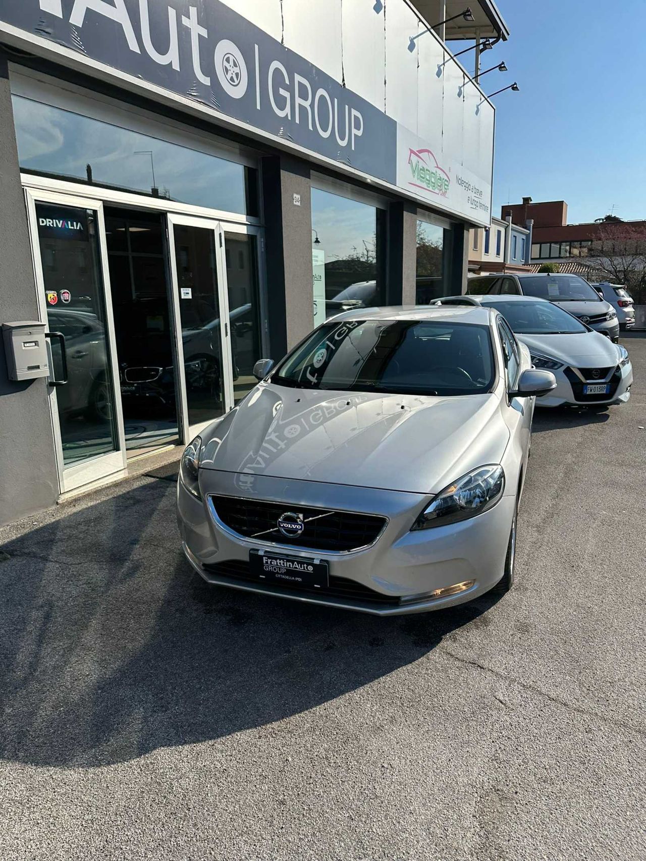 VOLVOV40 (2012-2020)D2 Geartronic Momentum