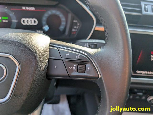 AUDI Q3 45 TFSI e S tronic Business Plug in Hybrid