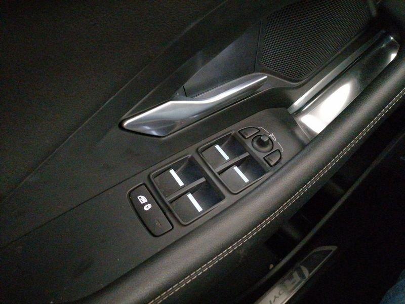 Jaguar E-Pace 2.0 i4 mhev R-Dynamic SE awd 200cv auto