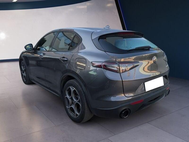 Alfa Romeo Stelvio 2.2 t Sprint rwd 160cv auto