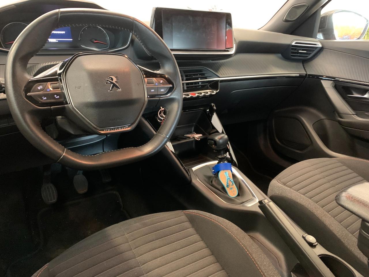 Peugeot 2008 PureTech 100 S&S Allure