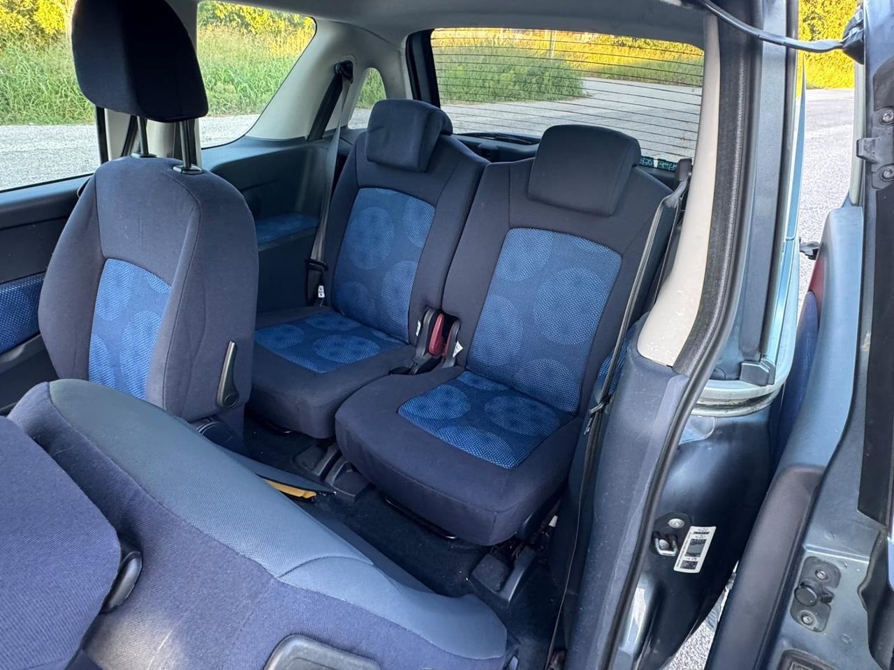 Peugeot 1007 1.4 Sporty 2Tronic