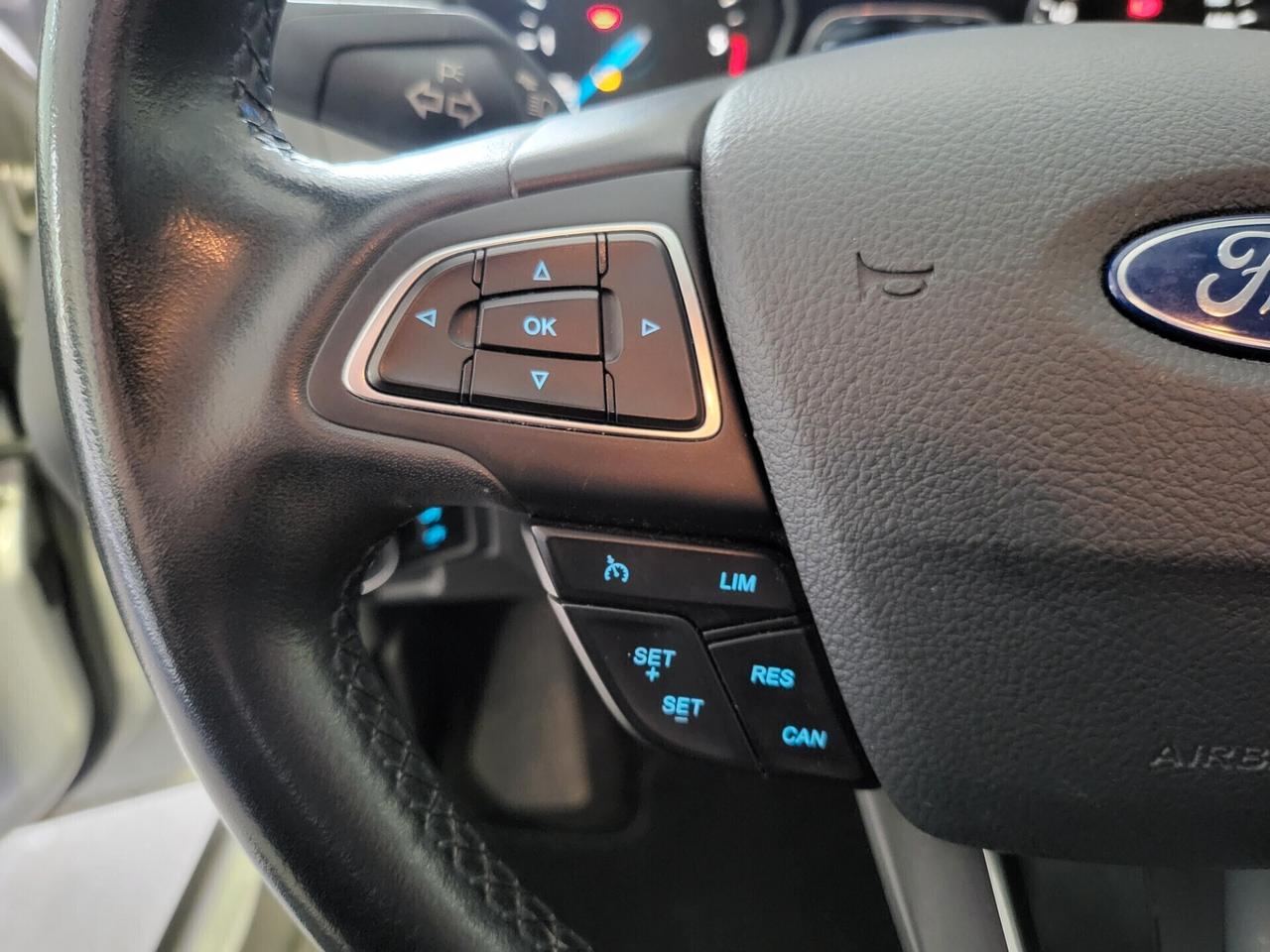 Ford Focus 1.5 TDCi 120 CV Start&Stop SW AUTOCARRO N1 4posti