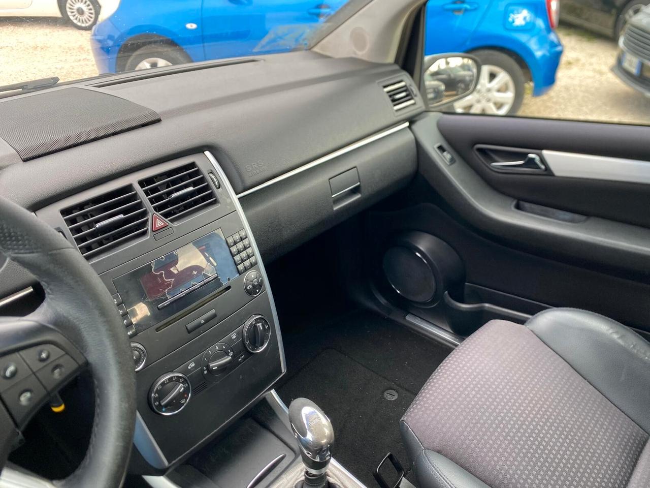 Mercedes-benz B 180 CDI