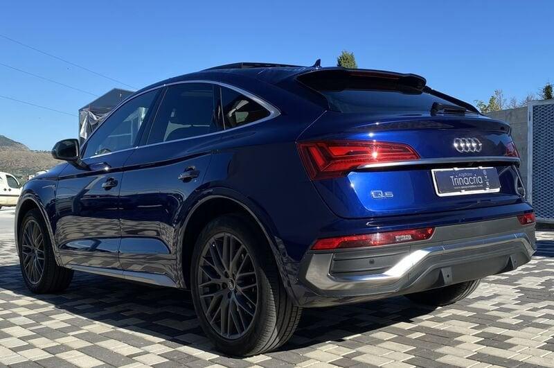 Audi Q5 SPB S Line Plus 2.0 TDI 204CV S-Tronic quattro 40 Tetto