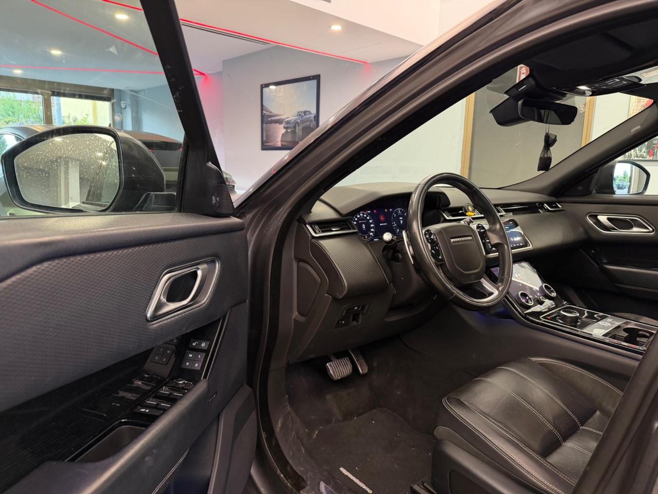 Land Range Rover Velar 2.0D I4 240 CV R-Dynamic HSE tetto