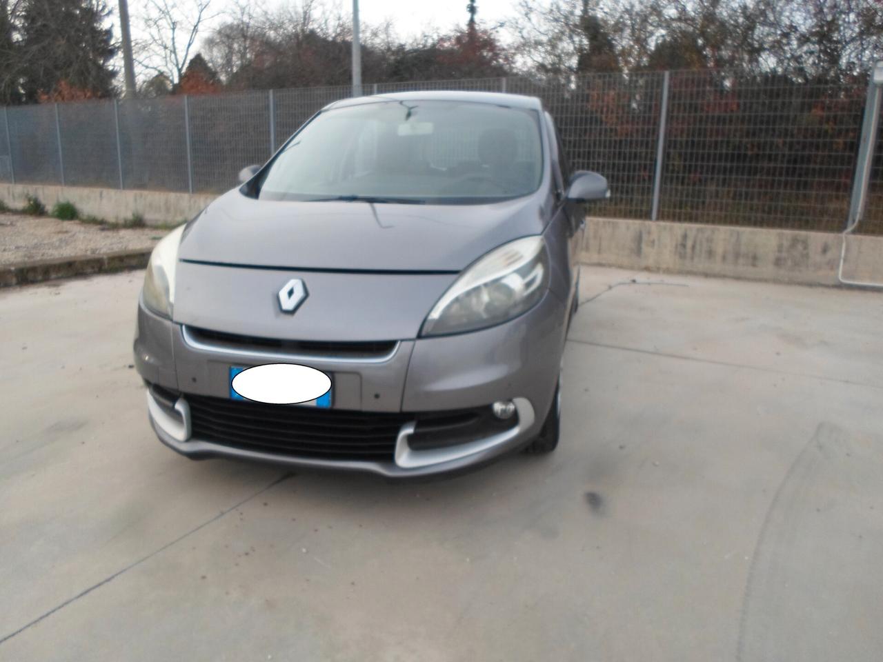 Renault Scenic Scénic XMod 1.5 dCi 110CV EDC Bose