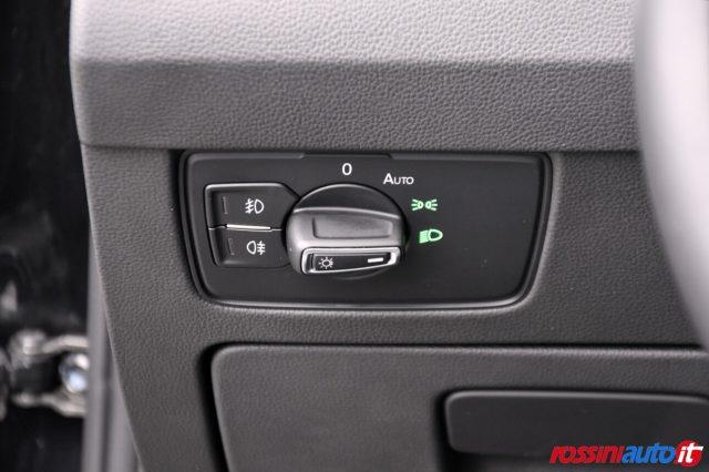 VOLKSWAGEN Passat Variant 2.0 TDI SCR 150 CV DSG BUSINESS + GANCIO TRAINO