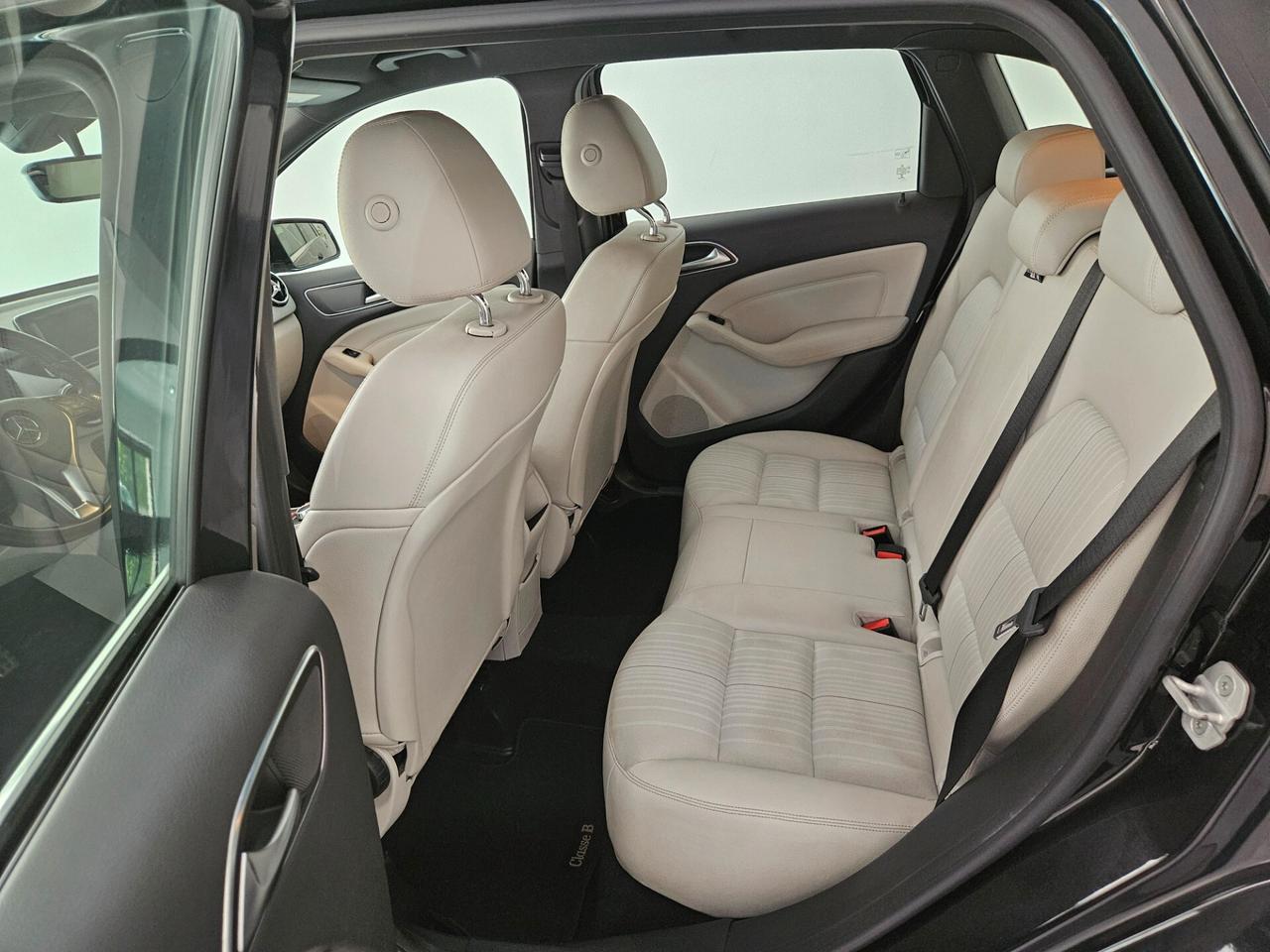Mercedes-benz B 180 B 180 CDI Premium