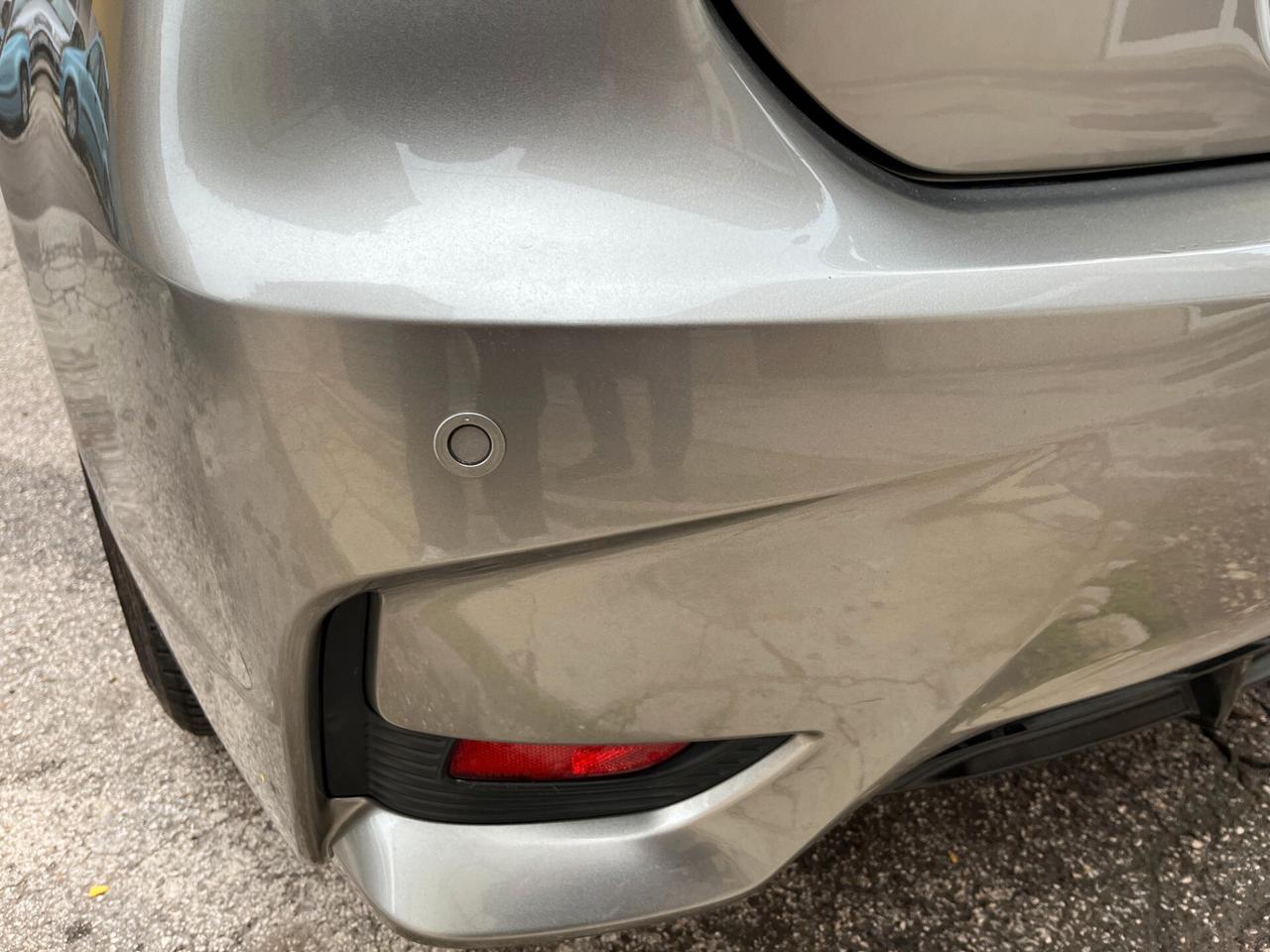 Lexus CT 200h Hybrid Black Style