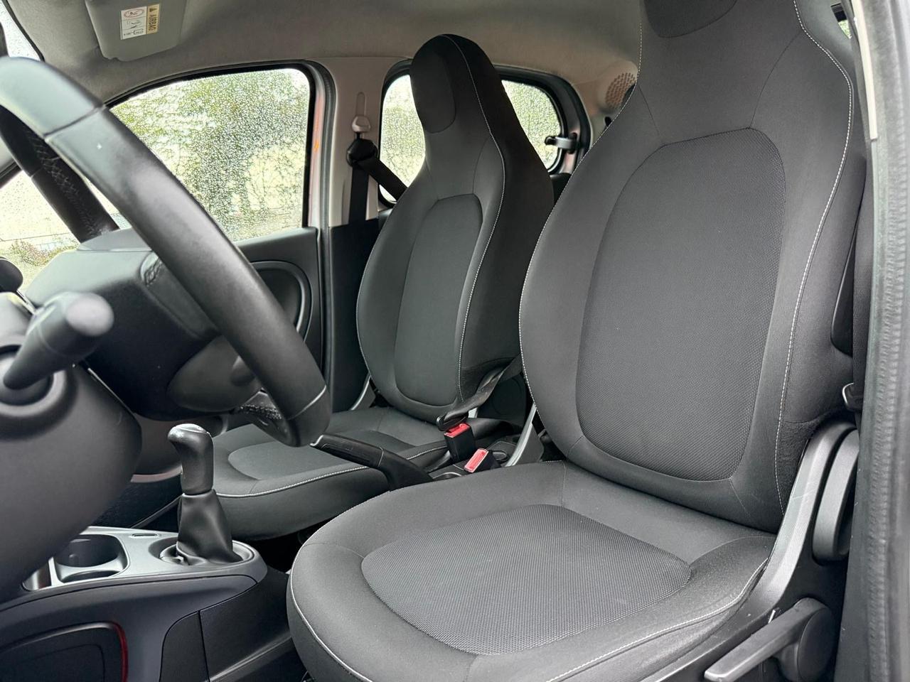 Smart Four Four 1.0 71cv Clima cambio Manuale PDC