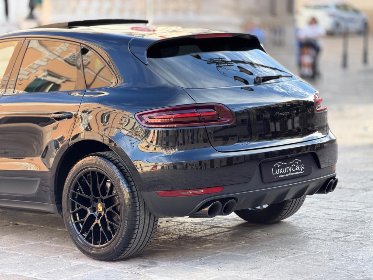 Porsche Macan 2.0 252 Cv PDK TETTO VENTILATI LED FULL