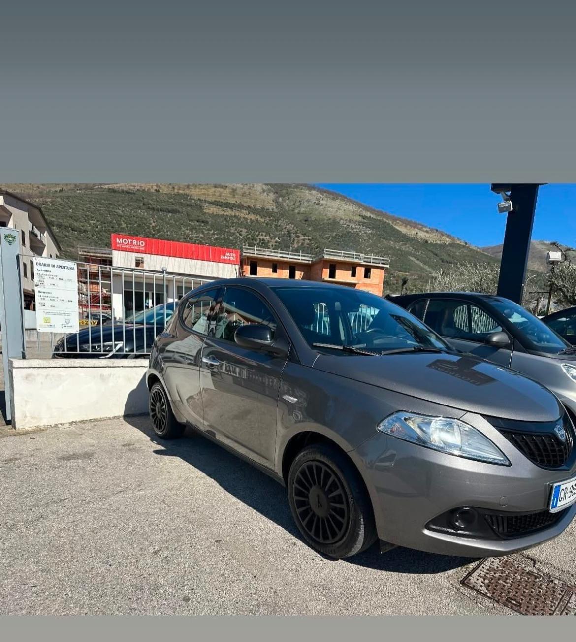 Lancia Ypsilon 1.0 FireFly 5 porte S&S Hybrid Gold Plus