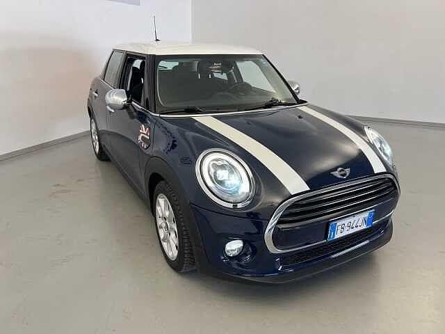 MINI Mini Mini 1.5 Cooper D Business XL 5 porte