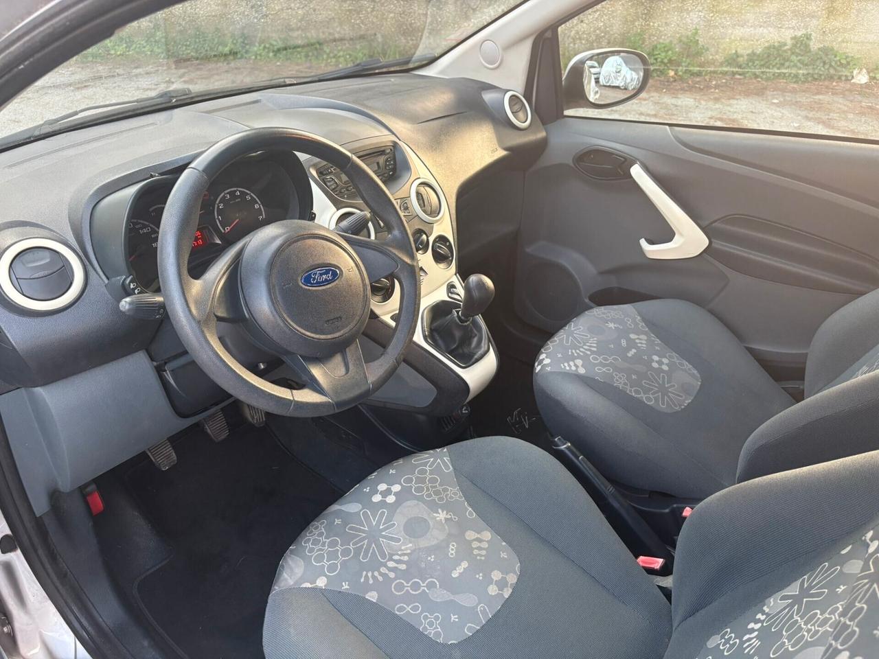 FORD KA 1.2 Individual - 2012