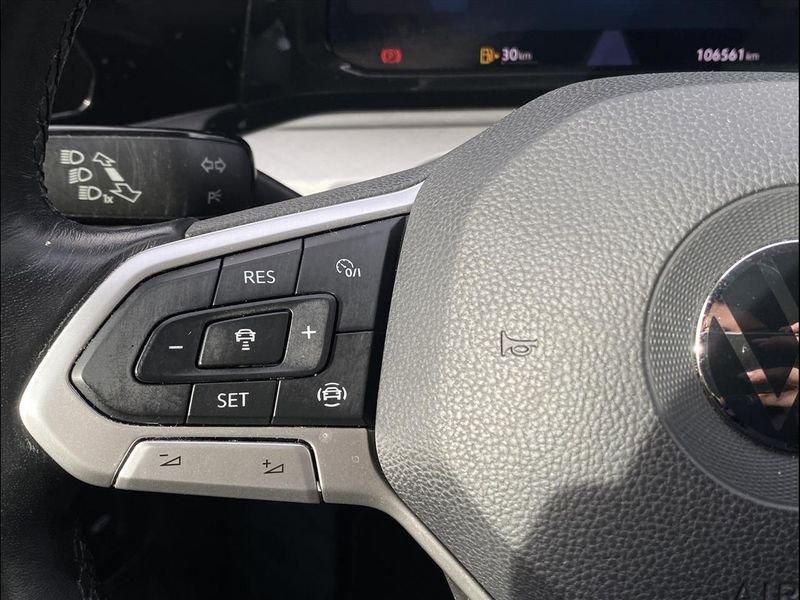 Volkswagen Golf 8 2.0 TDI LIFE 115CV