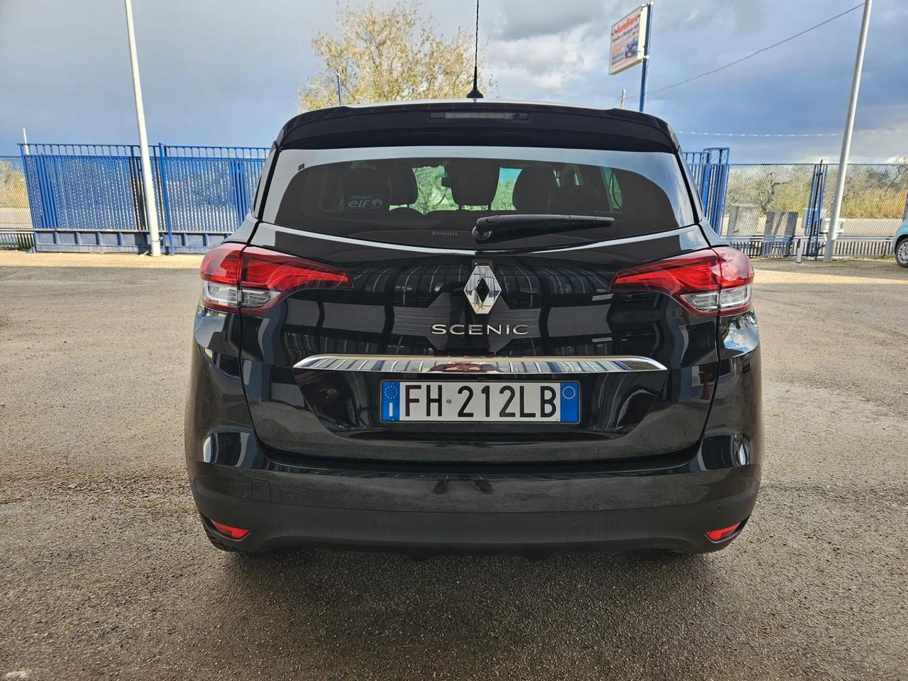 Renault Scénic dCi 8V 110 CV EDC Energy Intens