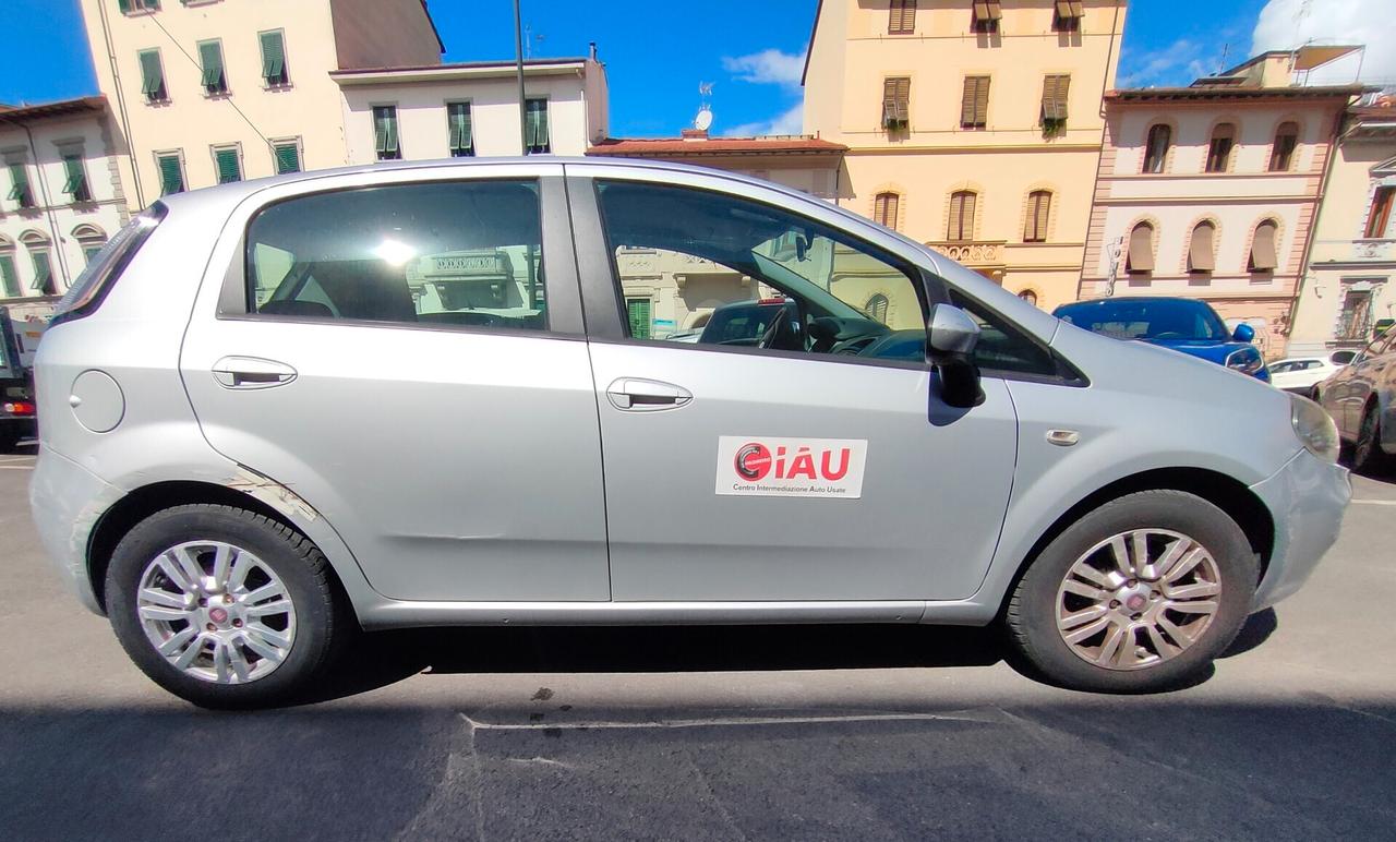 Fiat Punto 1.4 Easypower Lounge Neopatentati