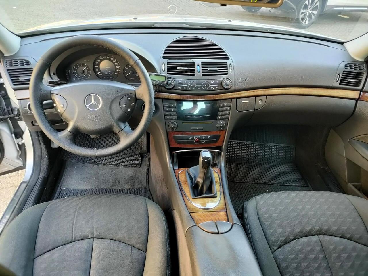 Mercedes-benz E 200 K Metano LEGGERE ANNUNCIO