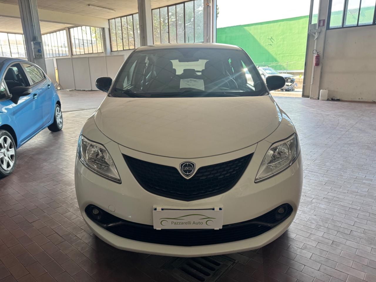 Lancia Ypsilon 1.0 FireFly 5 porte S&S Hybrid Ecochic Gold