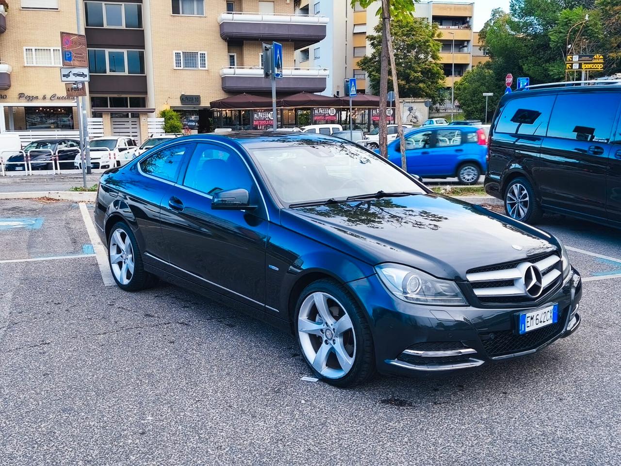 Mercedes-benz C 220 CDI BlueEFFICIENCY Coupé Executive