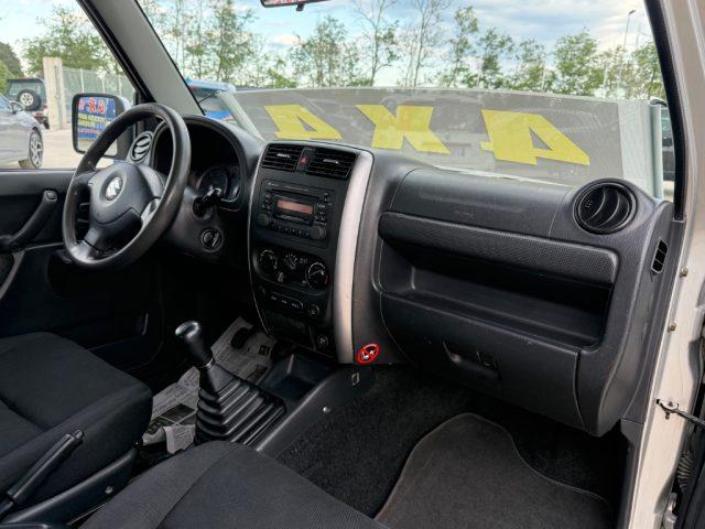 SUZUKI Jimny 1.5 DDiS 4WD GANCIO TRAINO