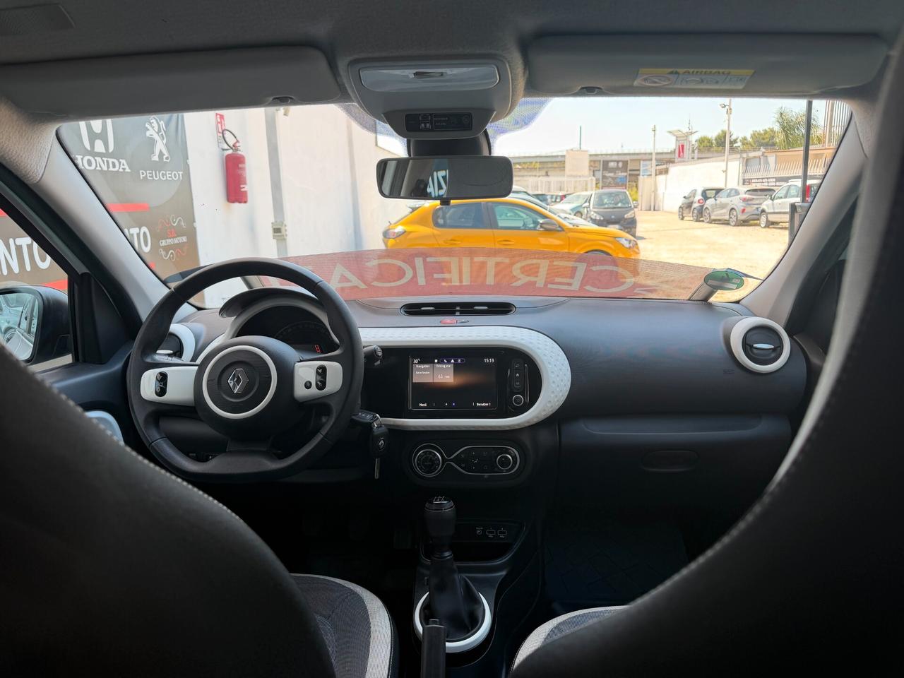 Renault Twingo 2024 1.0 65 CV FULL OPTION. LEGGI TUTTO!!!
