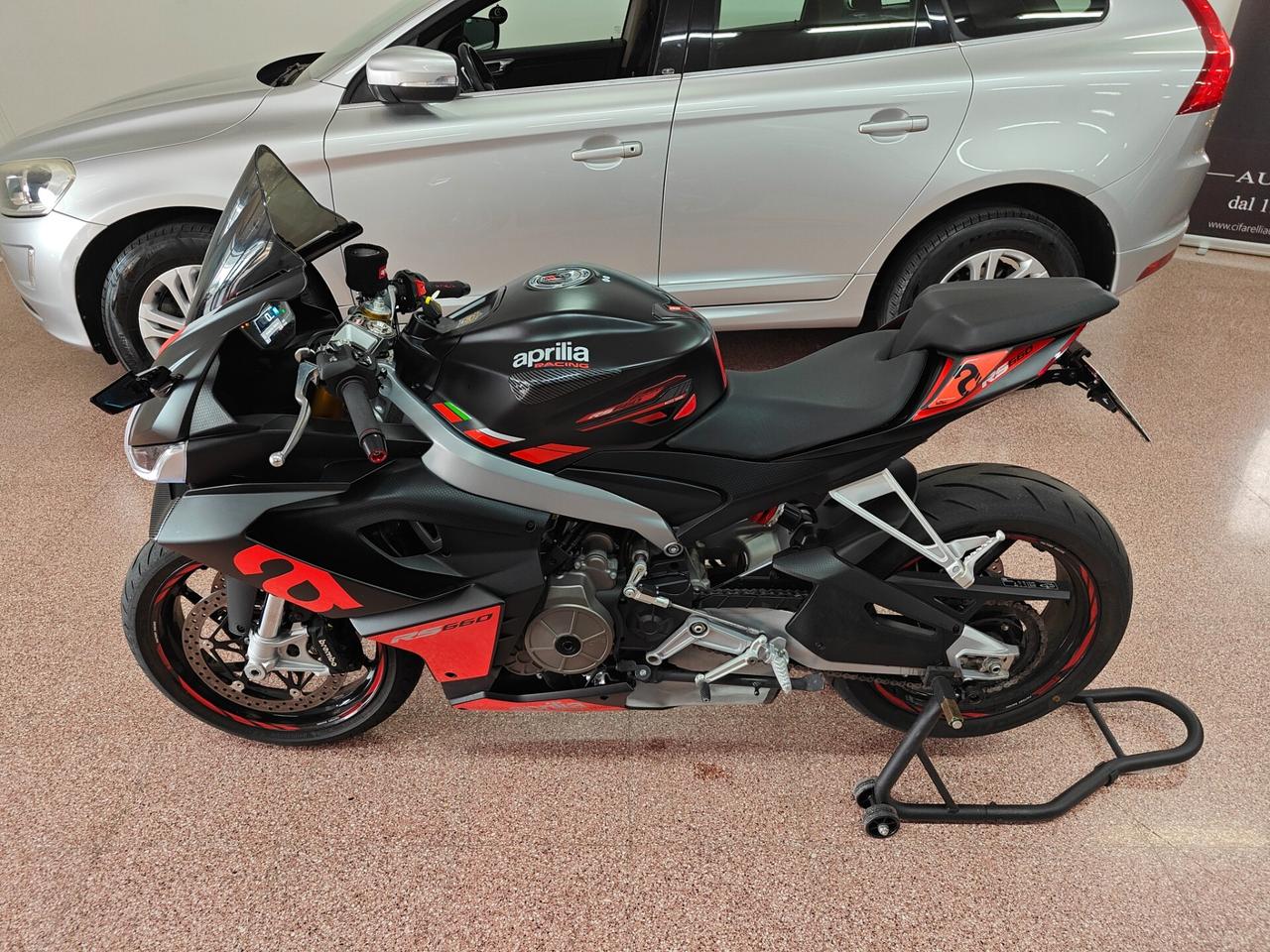 Aprilia RS 660