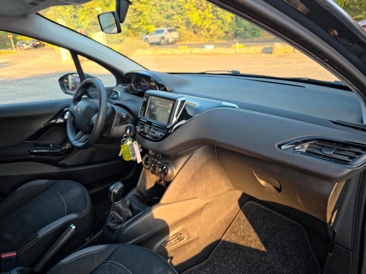 Peugeot 208 BlueHDi 75 5 porte Allure E6B Manuale NEO 2016