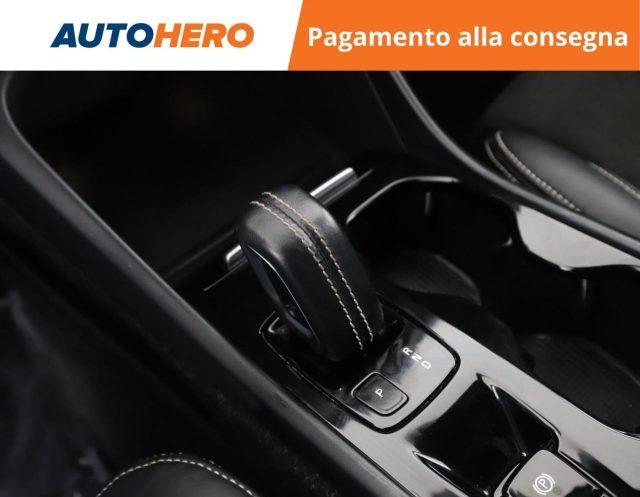 VOLVO XC40 D3 AWD Geartronic R-design