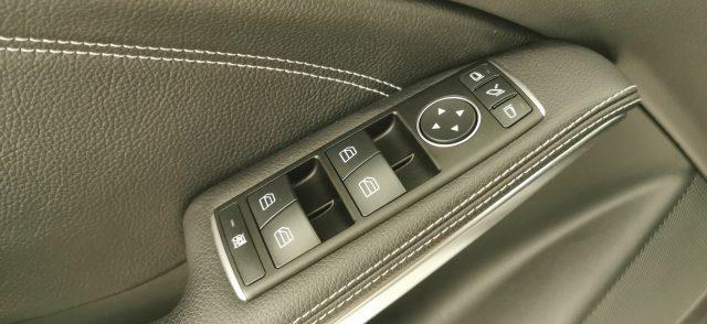 MERCEDES-BENZ GLA 200 d Automatic 4Matic Enduro