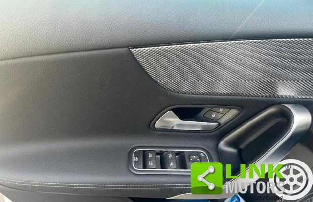 MERCEDES-BENZ A 200 Sport