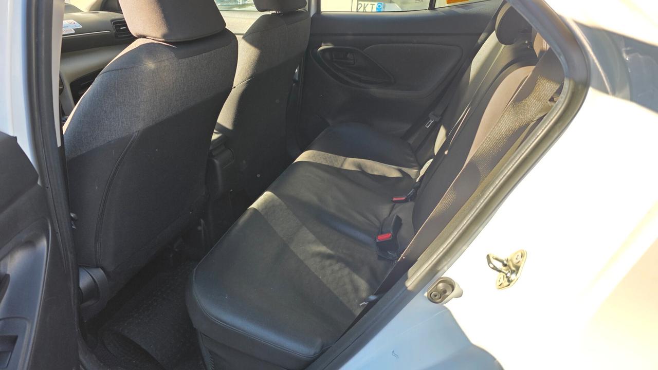 Toyota Yaris Cross 1.5 Hybrid 5p. E-CVT Business