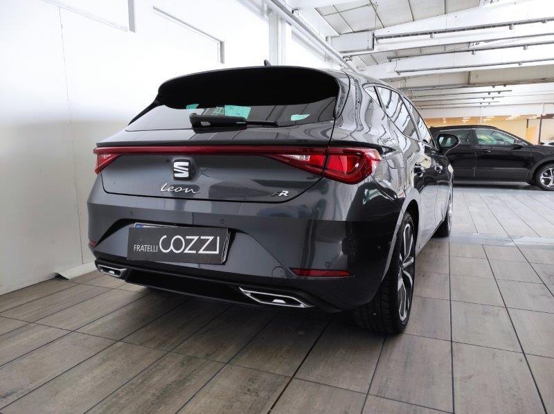 SEAT Leon 4ª serie - Leon 1.5 eTSI 150 CV DSG FR