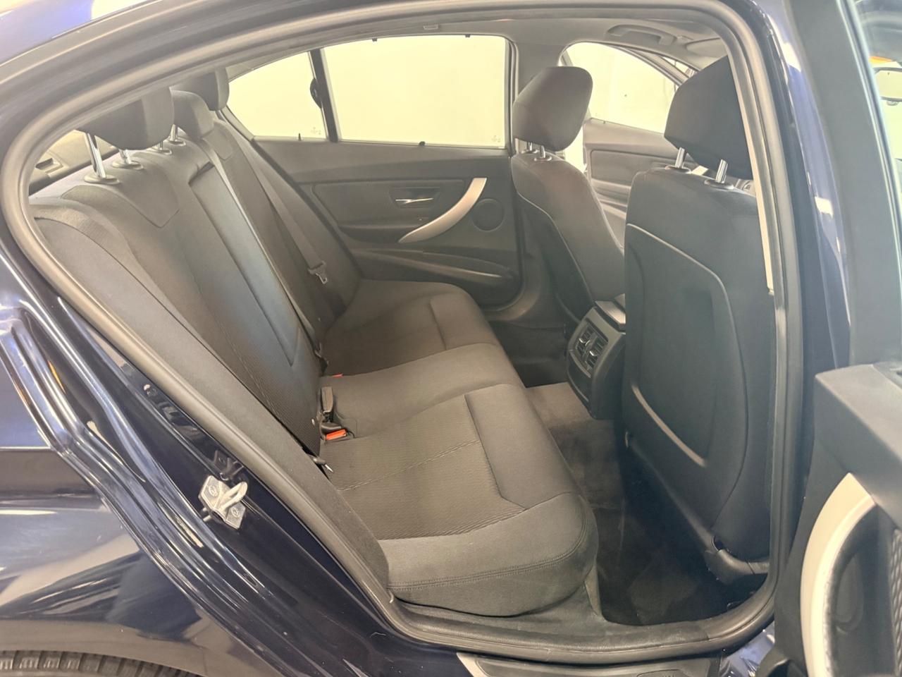 Bmw 318 318d 2.0 143CV cat Futura
